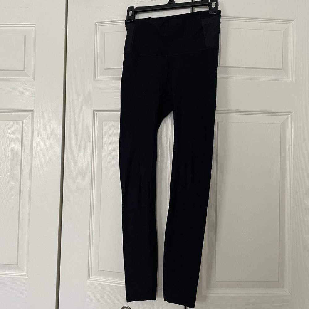 Lululemon Fast and Free Black Leggings 28”